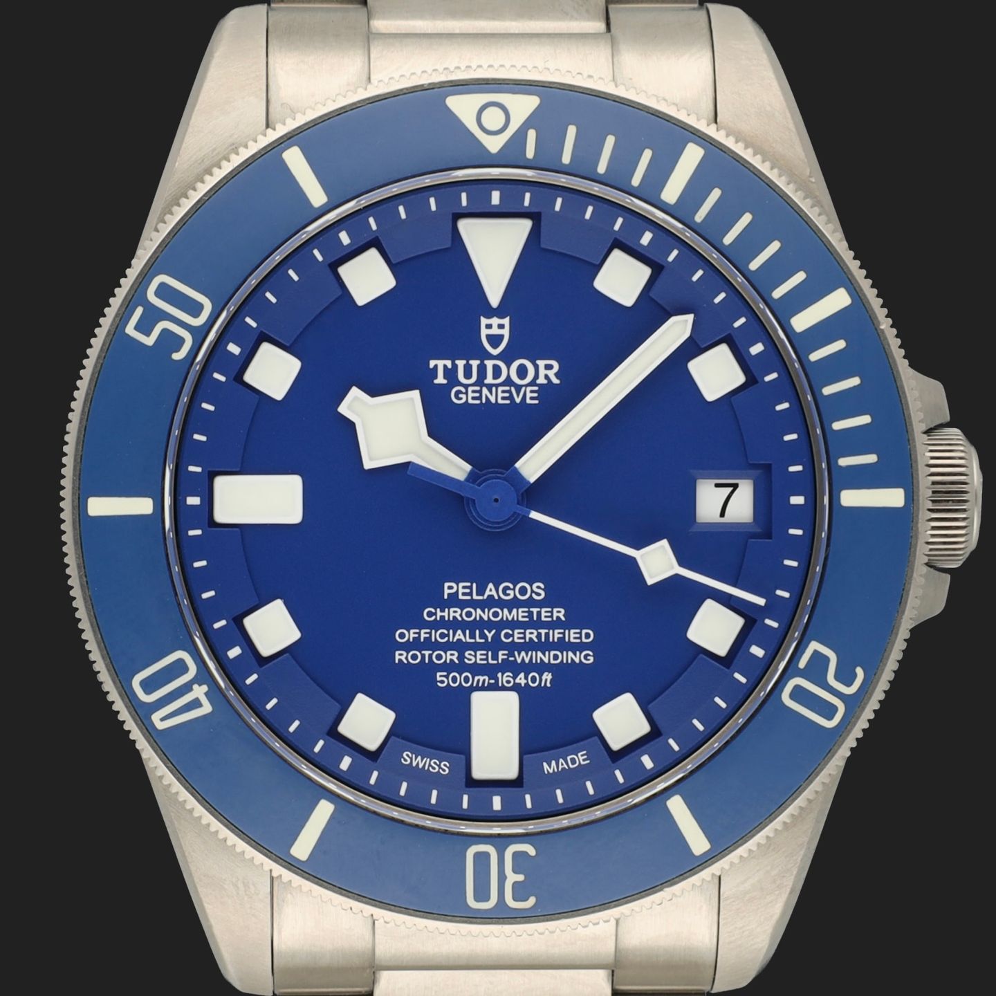 Tudor Pelagos 25600TB (2022) - Black dial 42 mm Titanium case (2/8)