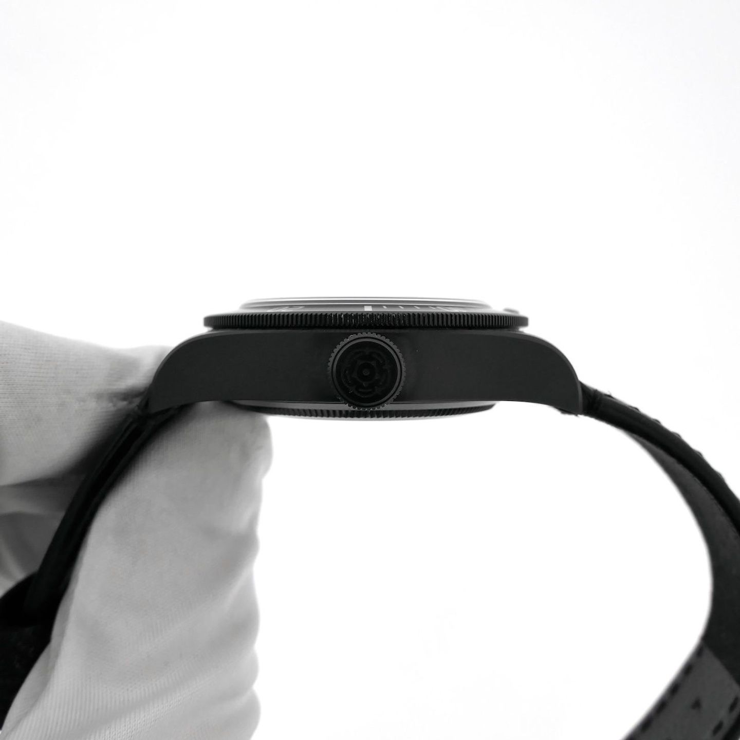 Tudor Black Bay Dark 79230DK (2024) - Black dial 41 mm Steel case (5/8)