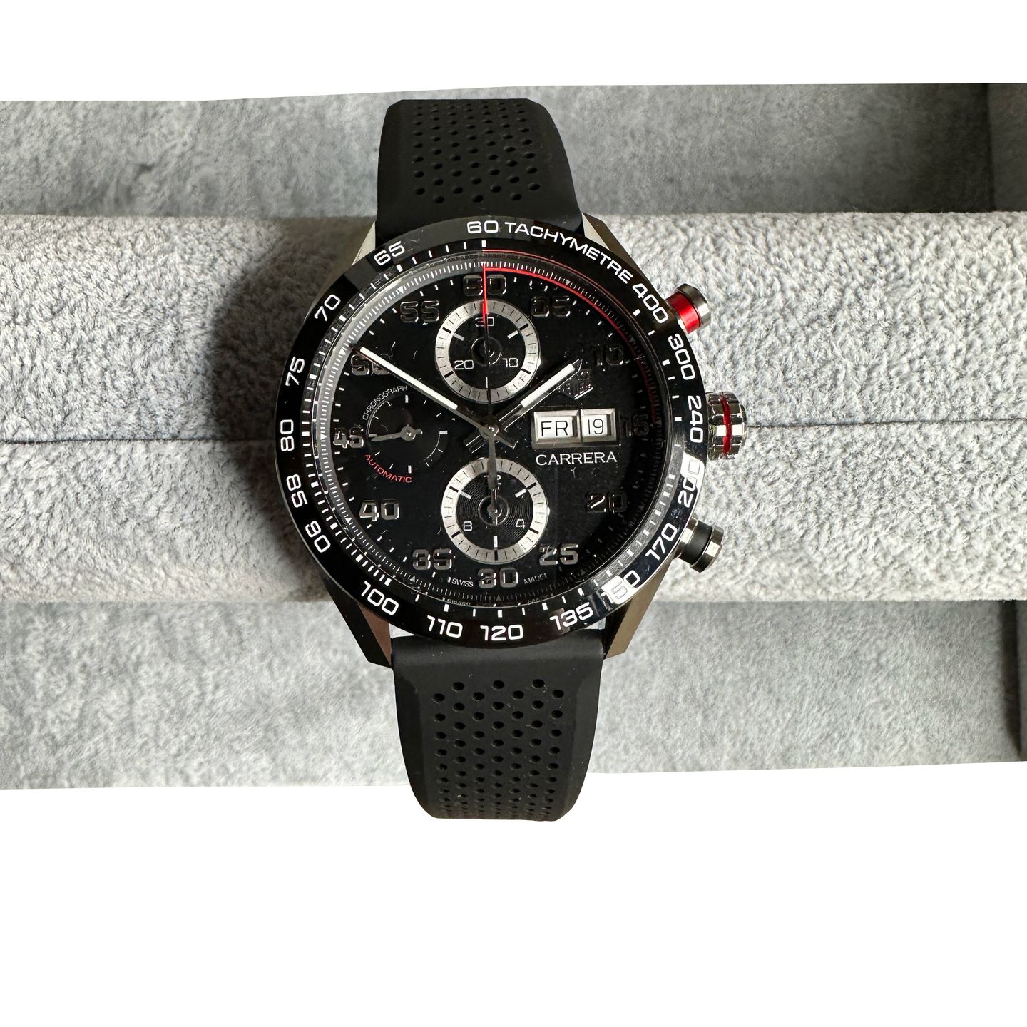 TAG Heuer Carrera CBN2A1AA.FT6228 (2024) - Zwart wijzerplaat 44mm Staal (6/8)