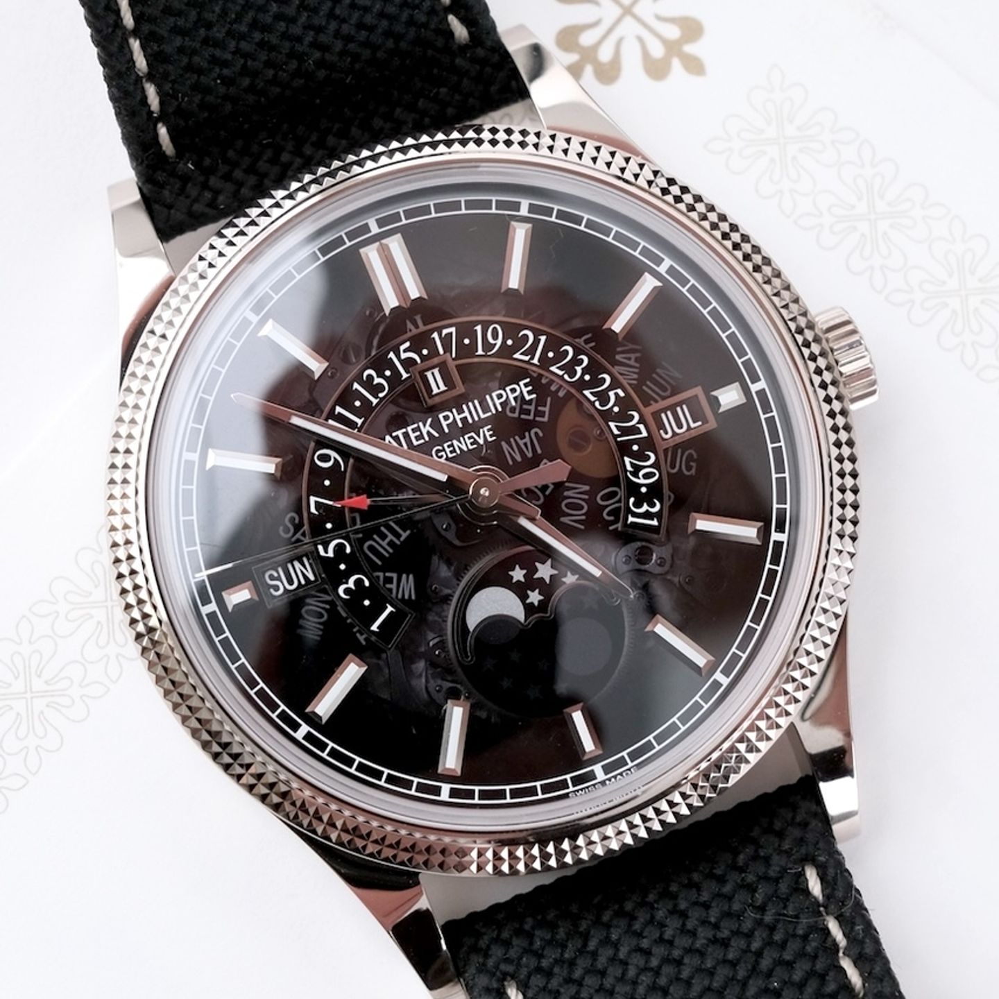 Patek Philippe Grand Complications 6159G-001 (2025) - Grijs wijzerplaat 40mm Witgoud (1/8)