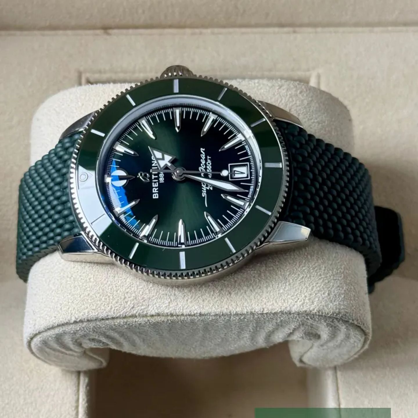 Breitling Superocean Heritage 42 AB3111361L1S1 (2025) - Green dial 42 mm Steel case (5/7)