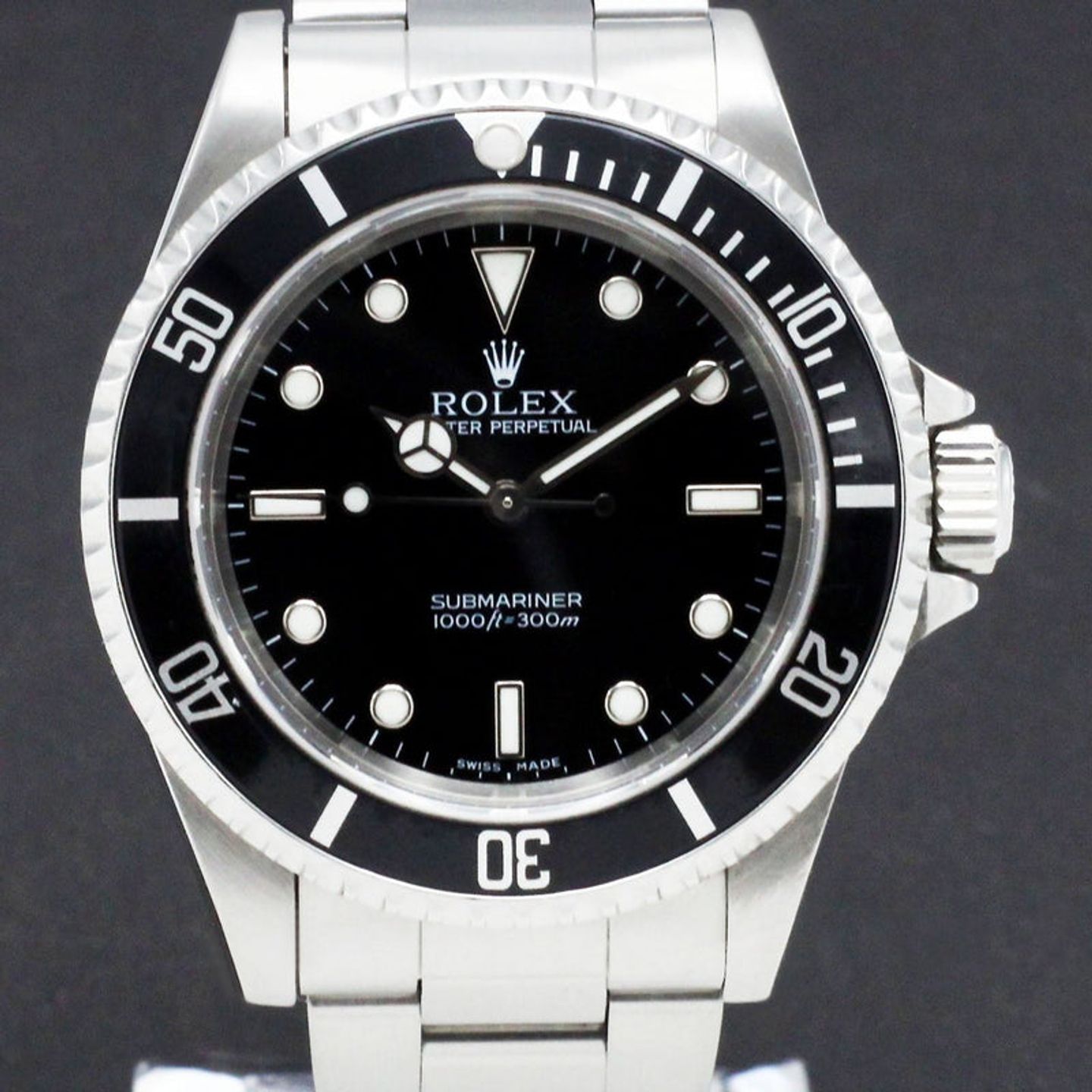 Rolex Submariner No Date 14060M (2002) - Black dial 40 mm Steel case (1/7)