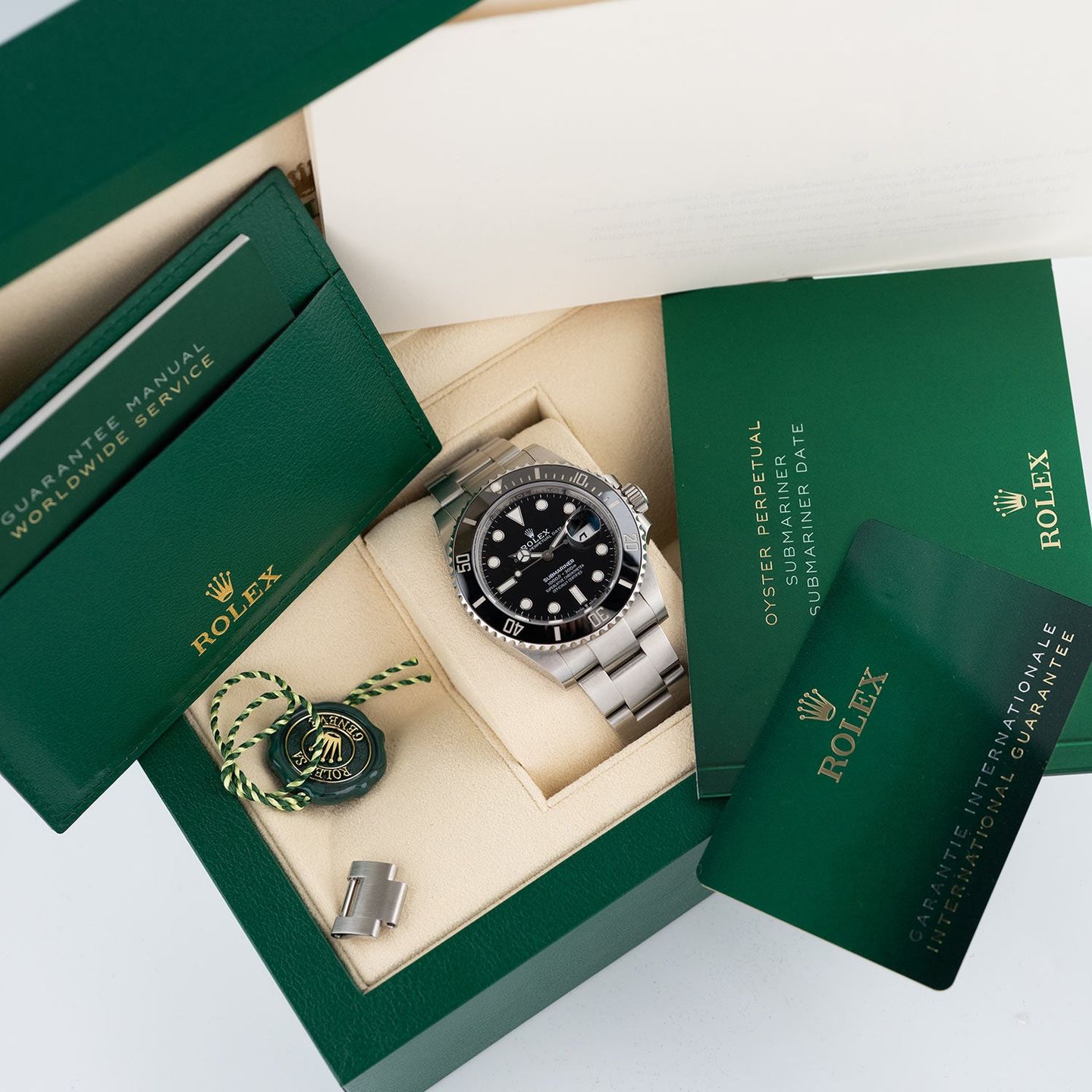 Rolex Submariner Date 126610LN - (7/7)