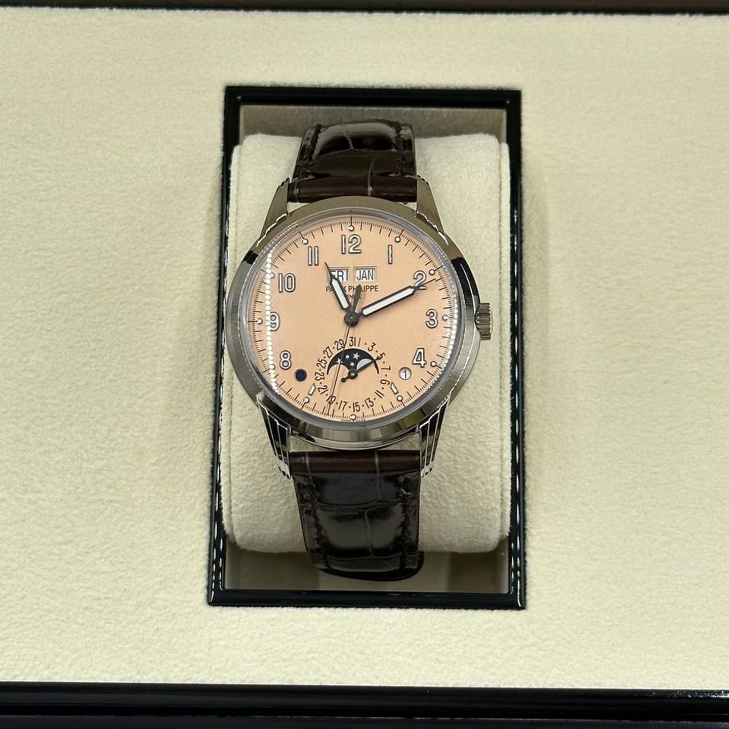 Patek Philippe Perpetual Calendar 5320G-011 - (5/10)