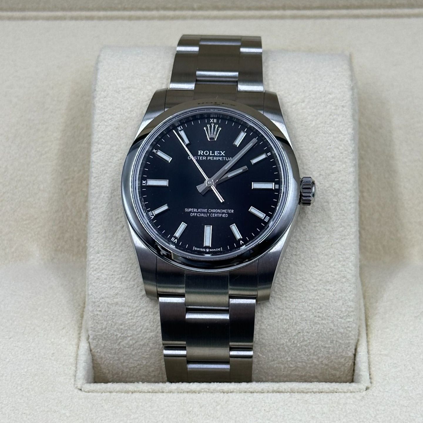 Rolex Oyster Perpetual 34 124200 (2022) - Zwart wijzerplaat 28mm Staal (4/8)