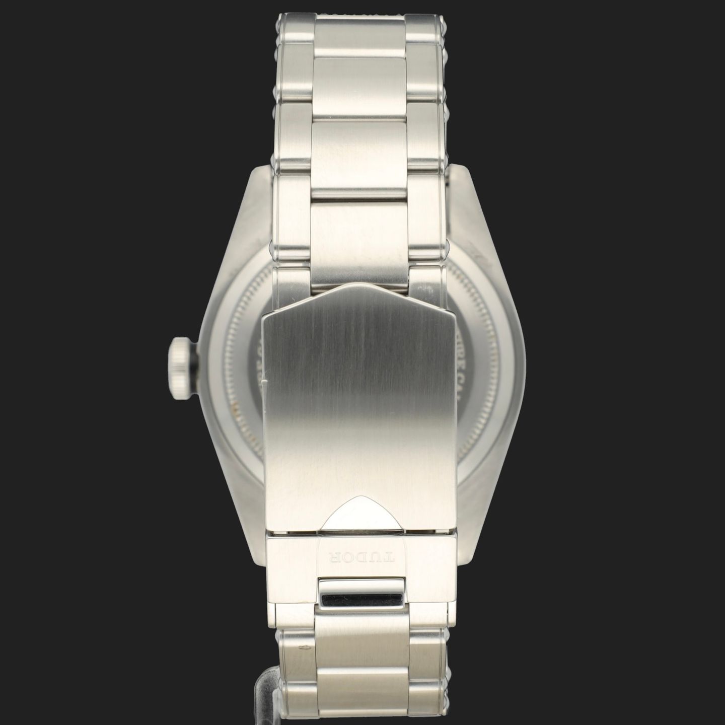 Tudor Black Bay 79230N (2020) - Black dial 41 mm Steel case (6/8)