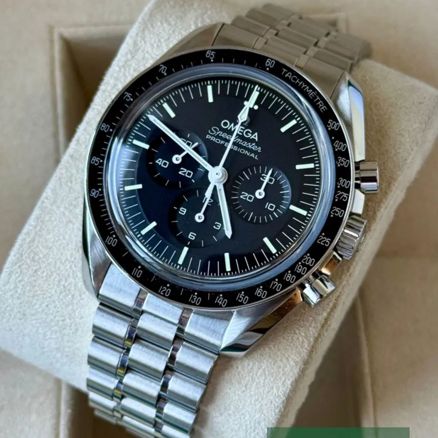Omega Speedmaster Professional Moonwatch 310.30.42.50.01.002 (2022) - Zwart wijzerplaat 42mm Staal (3/7)