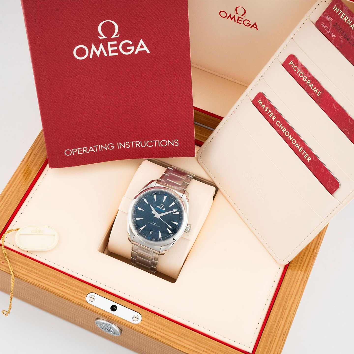 Omega Seamaster Aqua Terra 220.10.41.21.03.001 (2024) - Blue dial 41 mm Steel case (6/6)