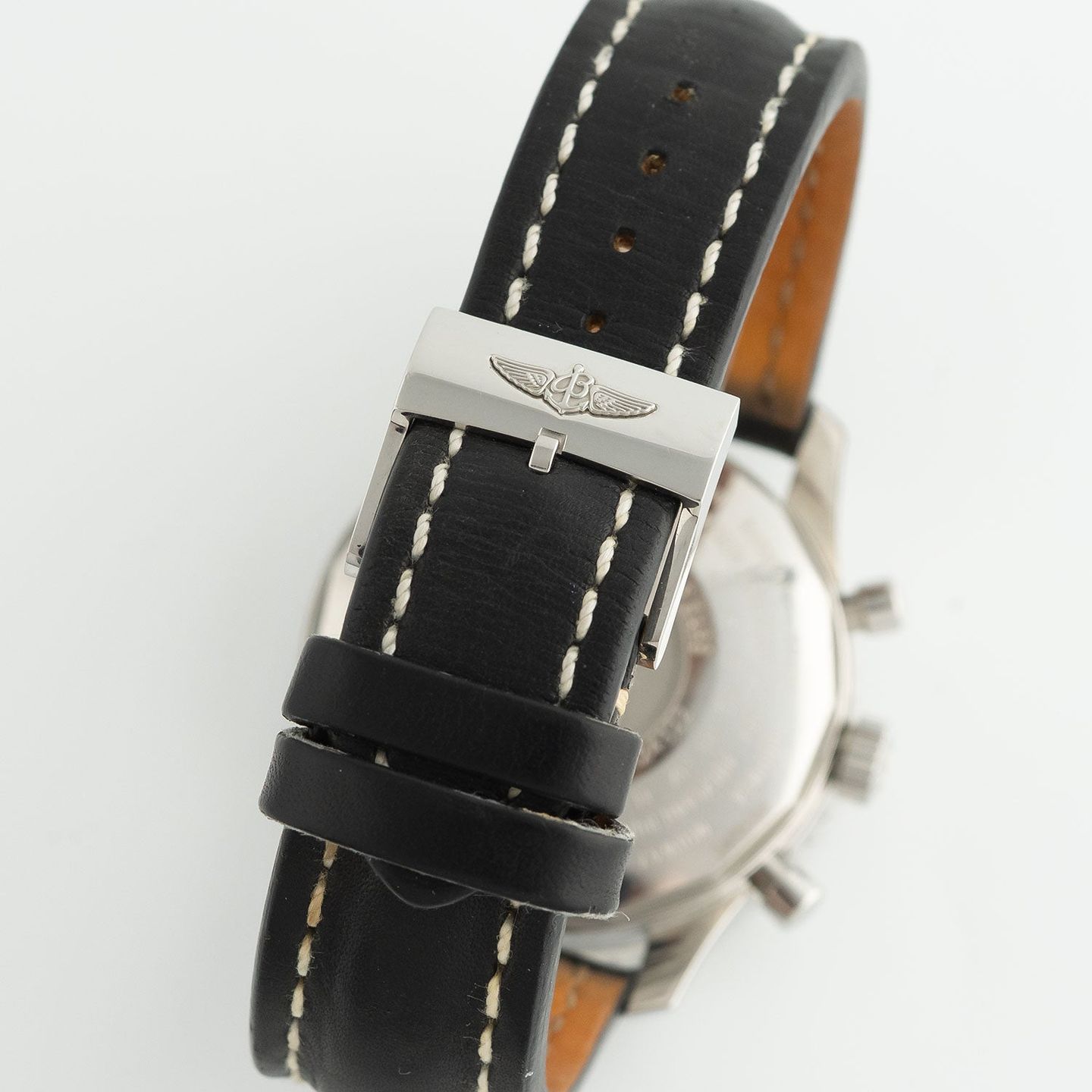 Breitling Navitimer World A24322 (2011) - 46 mm Steel case (4/6)