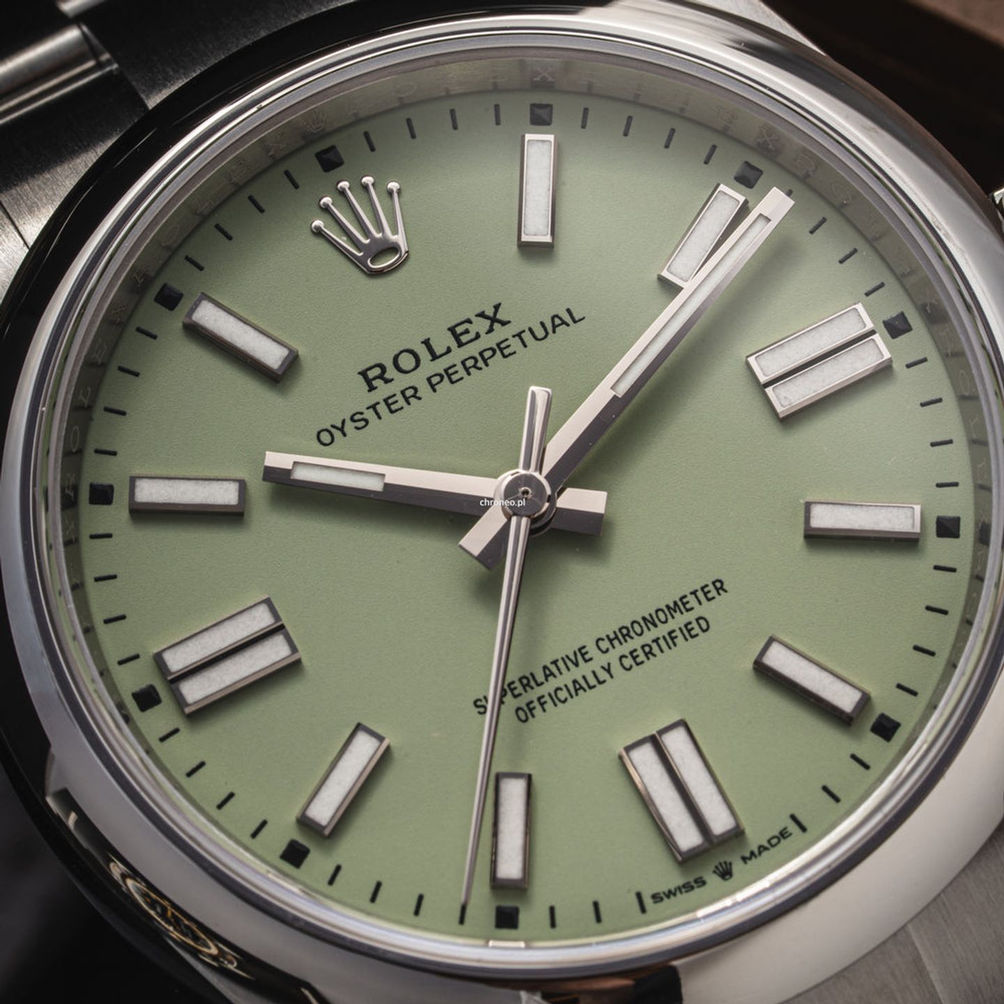 Rolex Oyster Perpetual 41 134300 (2026) - 41 mm Steel case (2/8)