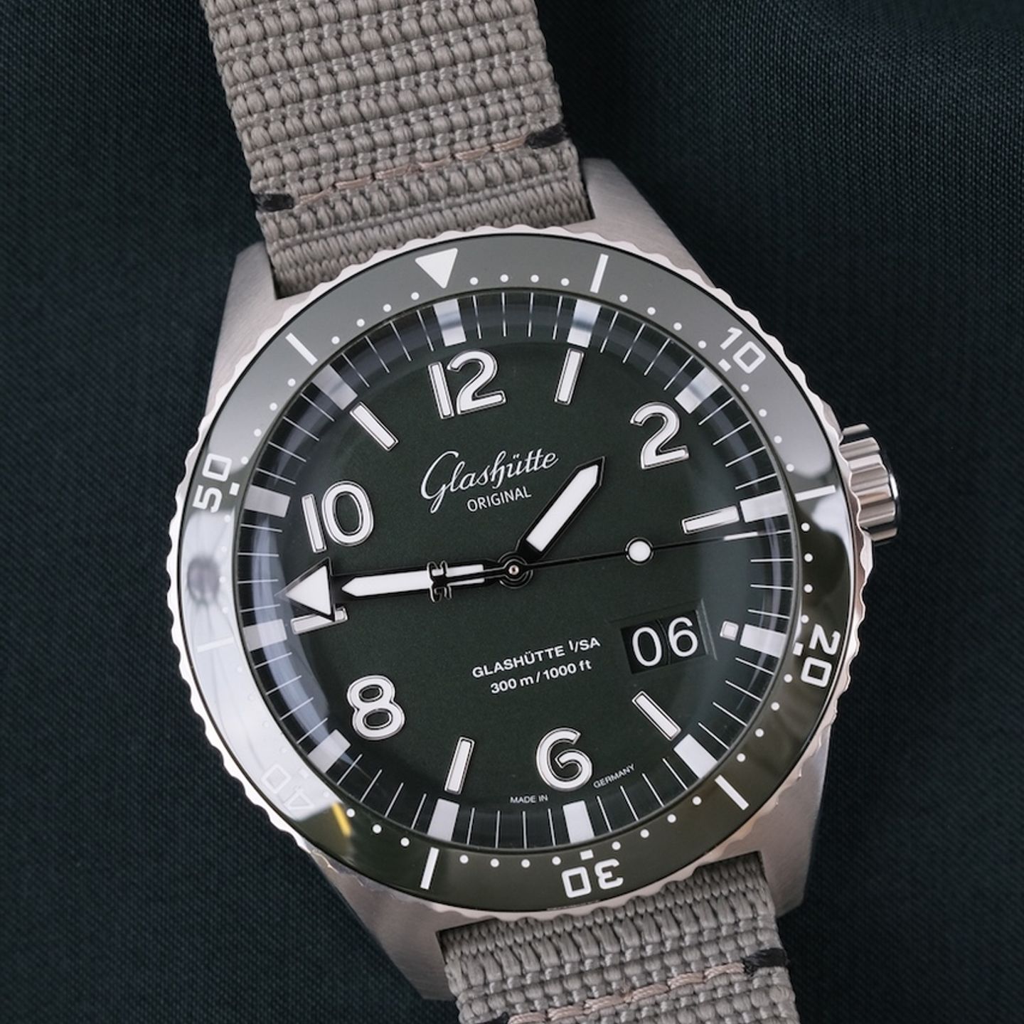 Glashütte Original SeaQ Panorama Date 1-36-13-07-83-34 - (3/8)