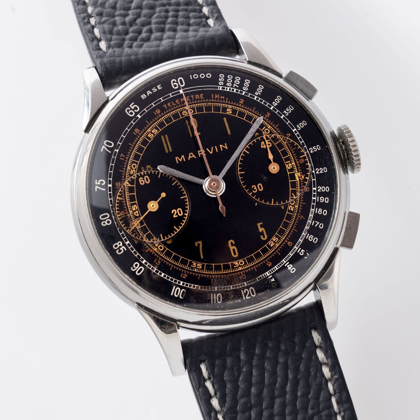 Marvin Vintage Unknown (1940) - Black dial 38 mm Steel case (1/6)