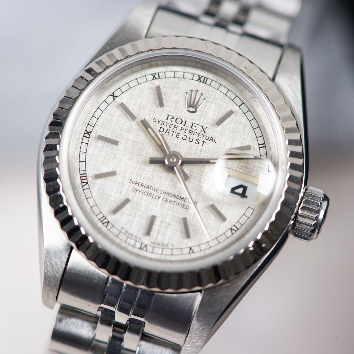 Rolex Lady-Datejust 69174 (1991) - Zilver wijzerplaat 26mm Staal (2/8)