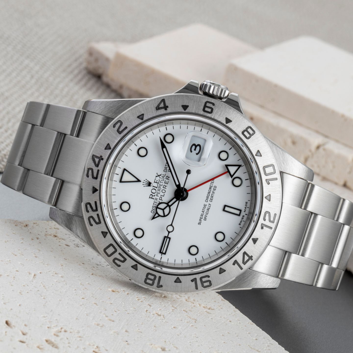 Rolex Explorer II 16570 (Unknown (random serial)) - 40 mm Steel case (2/8)