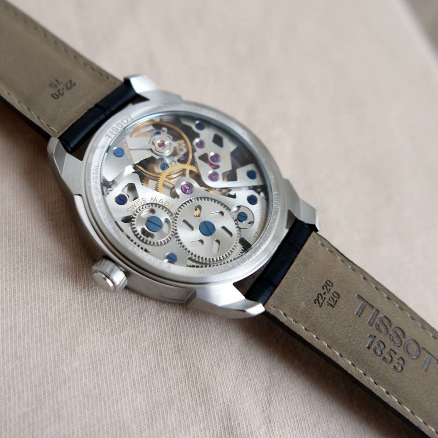 Tissot Unknown T070.405.16.411.00 (2025) - Grey dial 43 mm Steel case (7/8)