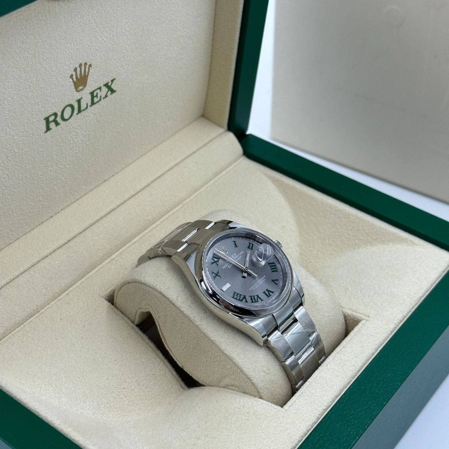 Rolex Datejust 36 126200 (2024) - Grijs wijzerplaat 36mm Staal (3/8)