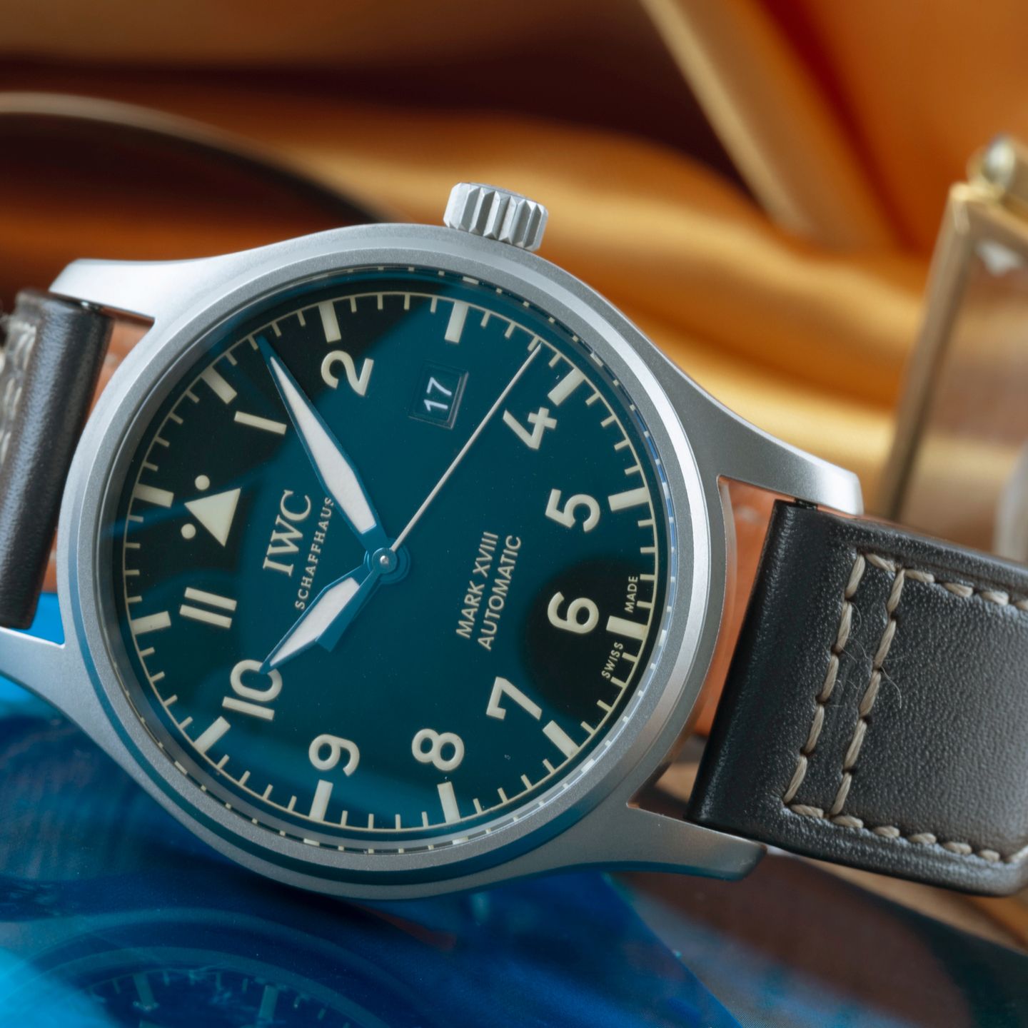 IWC Pilot Mark IW327006 (Onbekend (willekeurig serienummer)) - Zwart wijzerplaat 40mm Titanium (2/8)