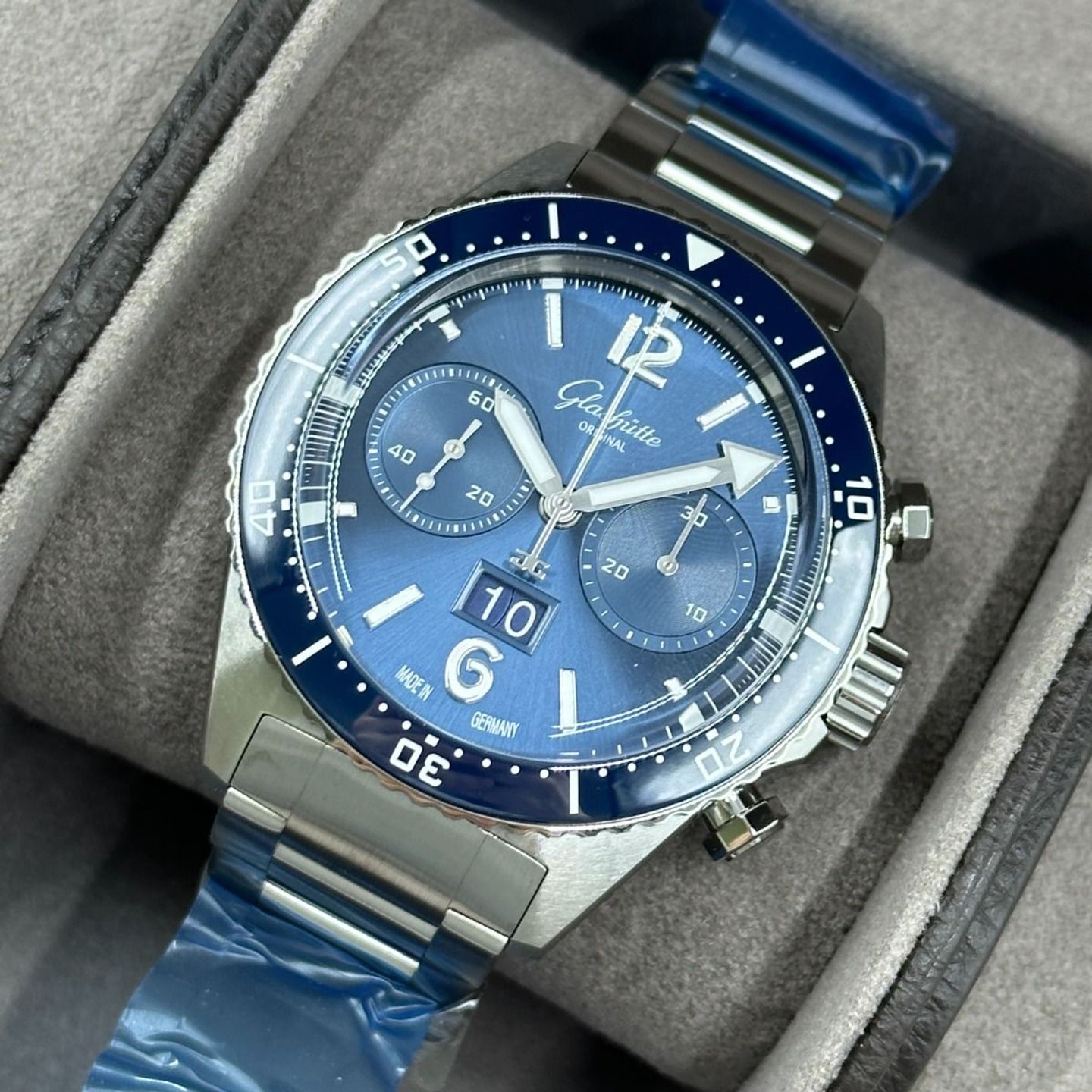 Glashütte Original SeaQ Chronograph 1-37-23-02-81-70 (2024) - Blauw wijzerplaat 43mm Staal (7/8)