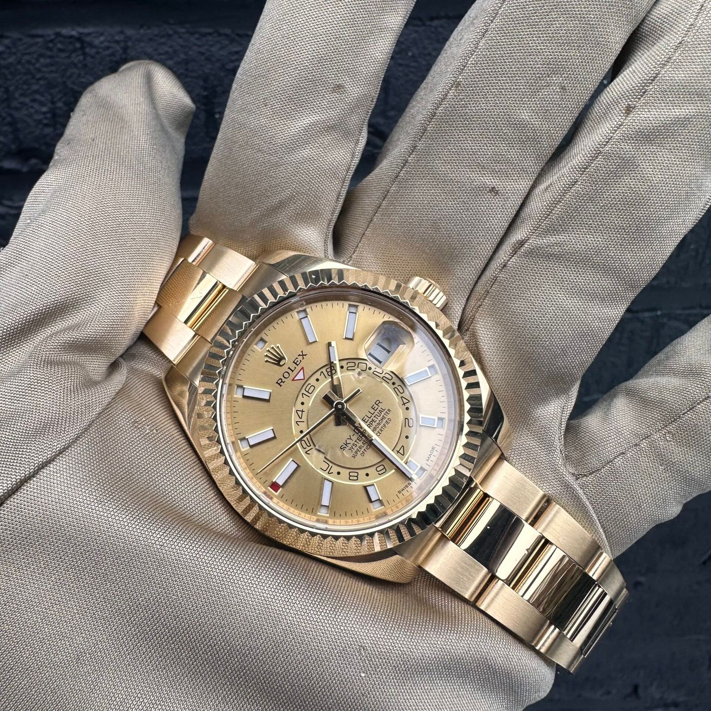 Rolex Sky-Dweller 326933 - (3/4)