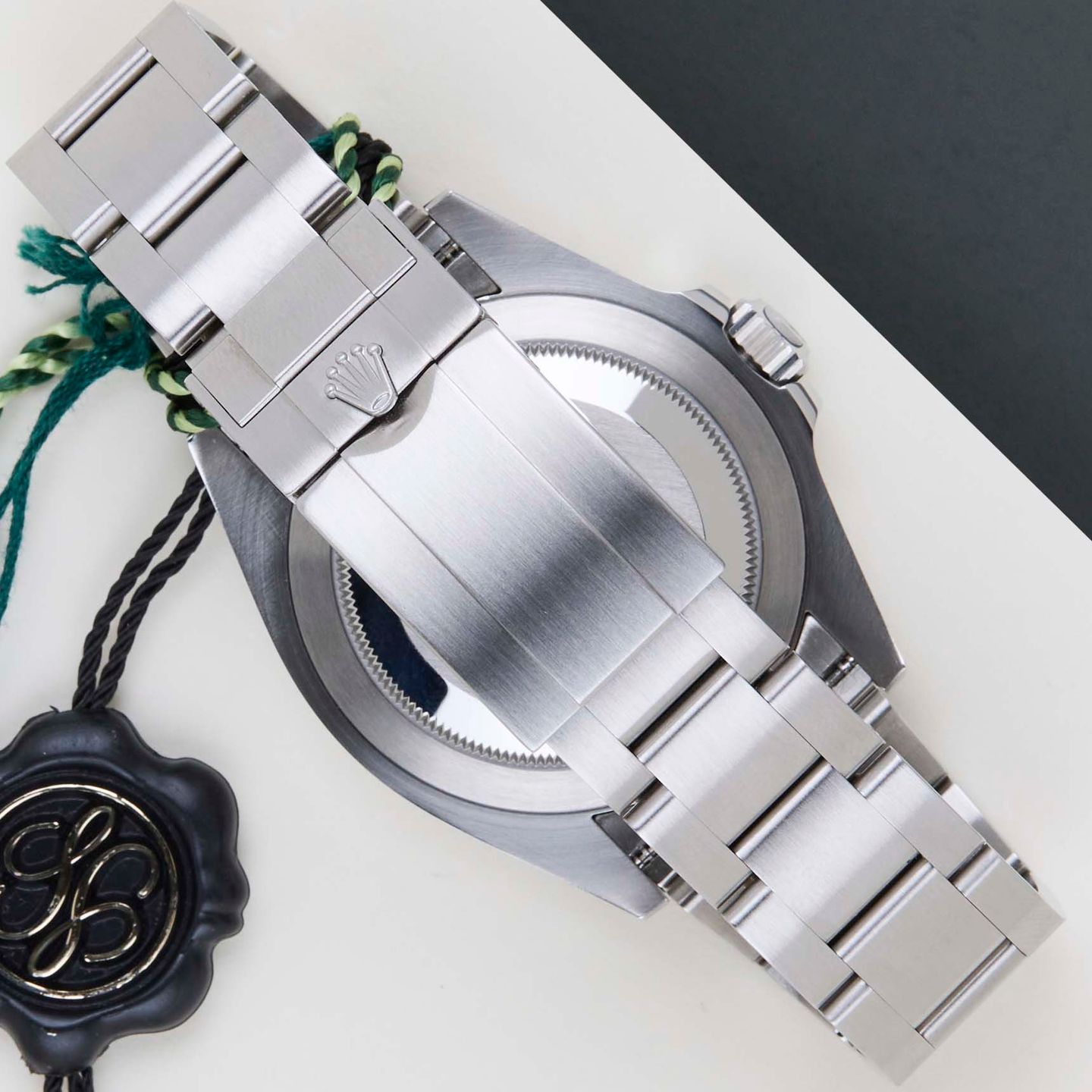 Rolex Air-King 126900 (2024) - Black dial 40 mm Steel case (6/8)