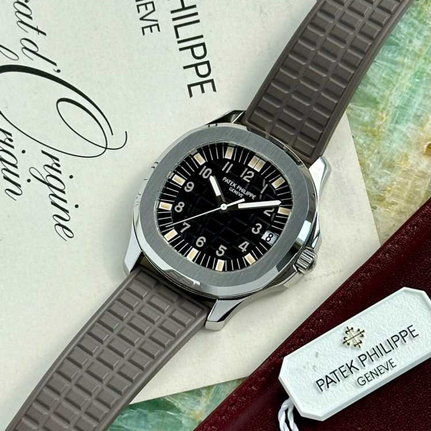 Patek Philippe Aquanaut 5065 (2006) - Zwart wijzerplaat 38mm Staal (7/8)