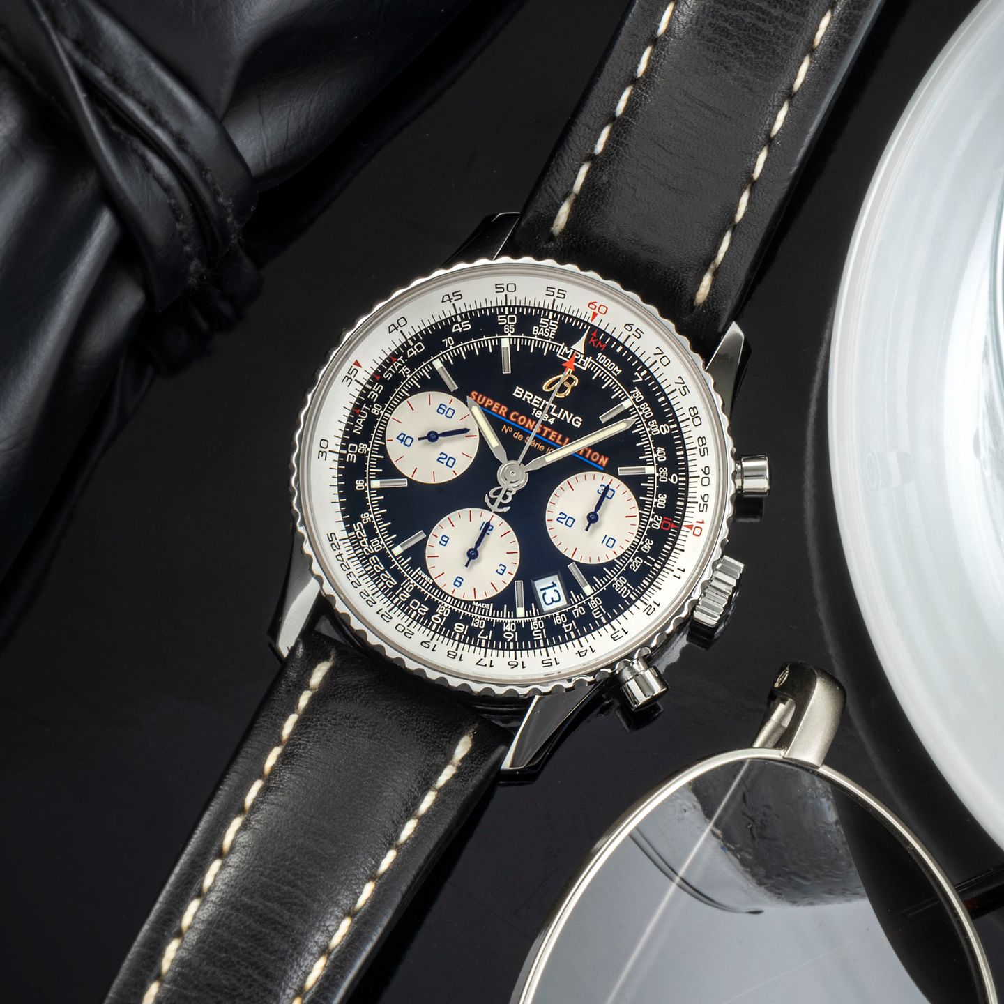 Breitling Navitimer A23322 (2011) - Zwart wijzerplaat 42mm Staal (2/8)