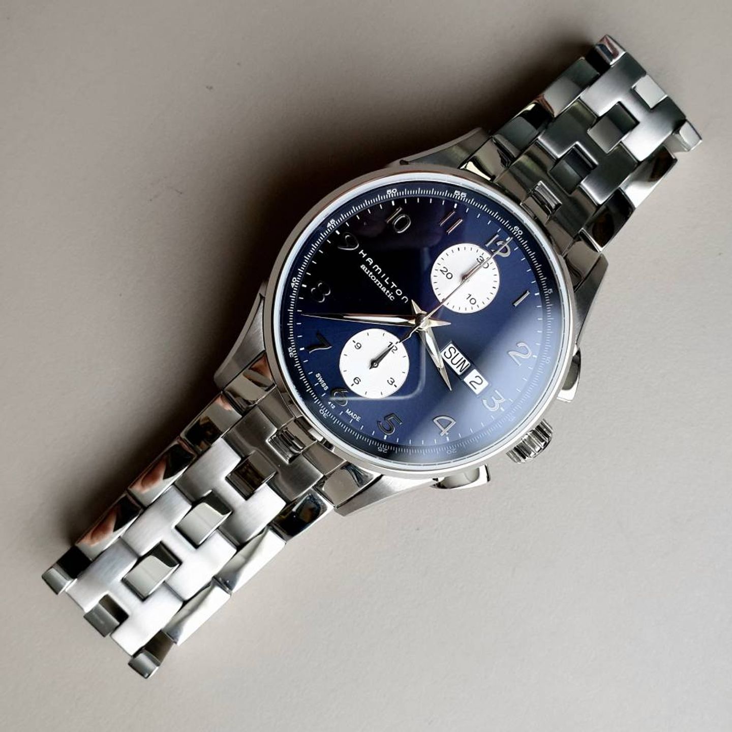 Hamilton Jazzmaster H32576141 (2025) - Blue dial 41 mm Steel case (4/8)