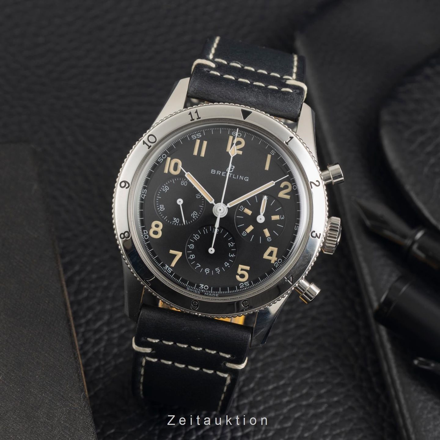 Breitling Aviator 8 AB0920131B1X1 - (3/8)