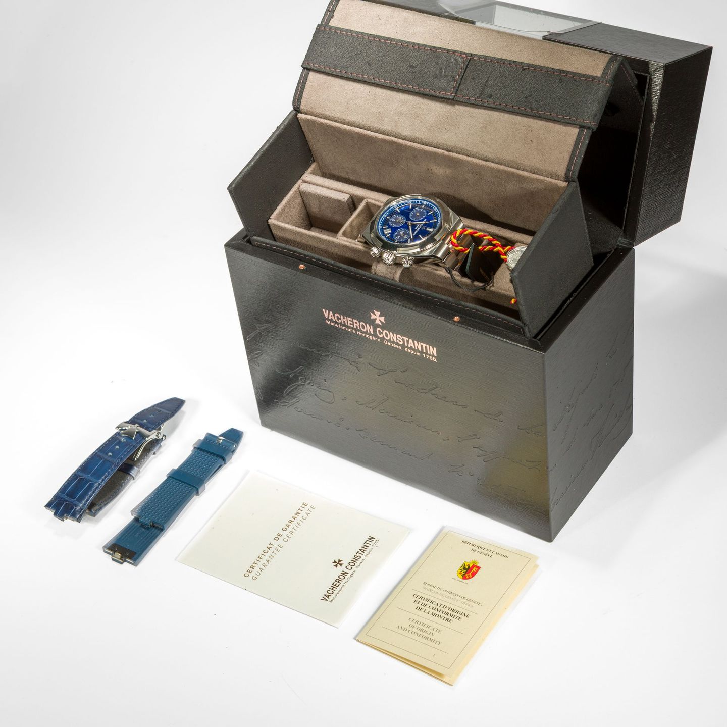 Vacheron Constantin Overseas Chronograph 5500V/110A-B148 (2020) - Blue dial 43 mm Steel case (2/5)