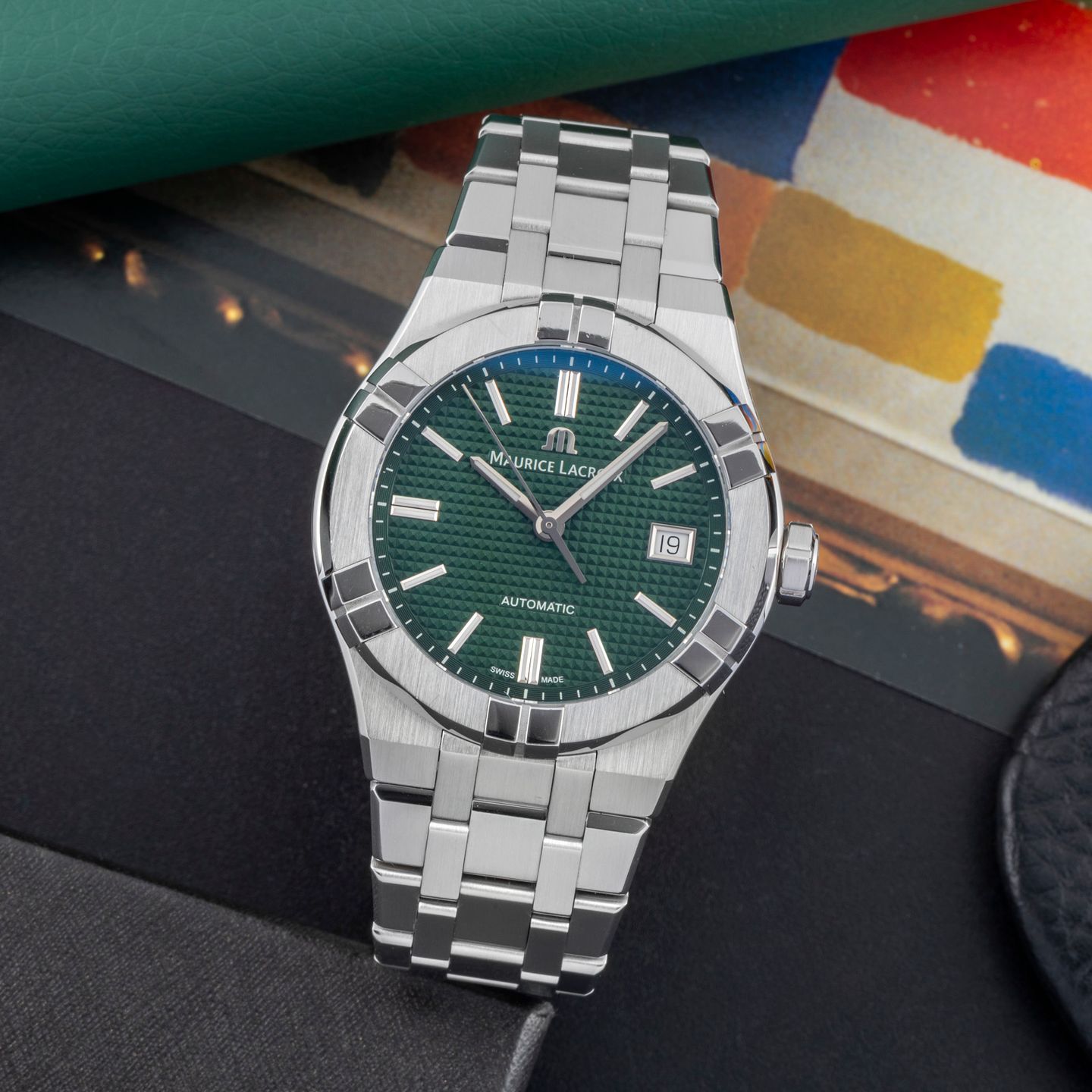 Maurice Lacroix Aikon AI6007-SS002-630-1 (Unknown (random serial)) - Green dial 39 mm Steel case (1/8)