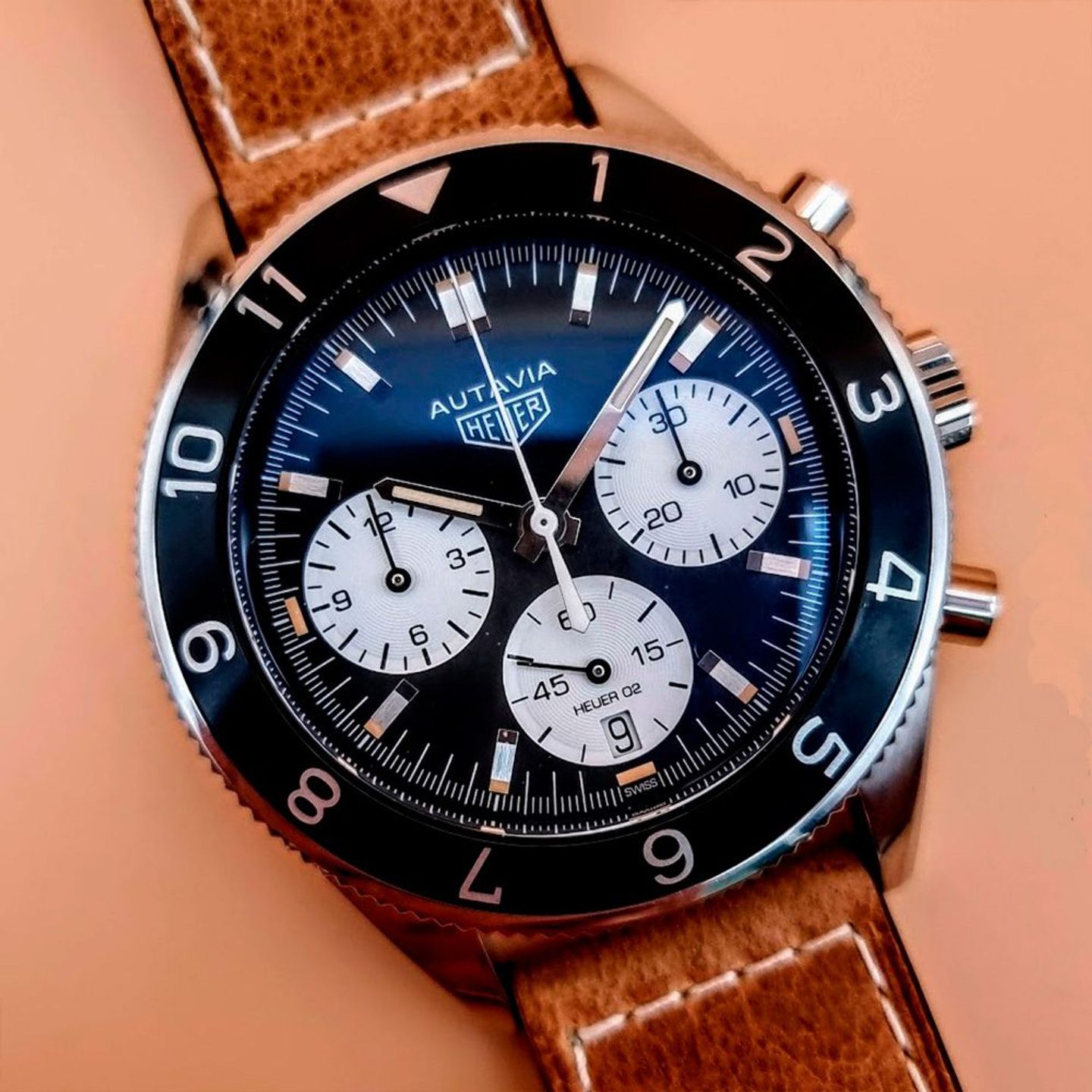 TAG Heuer Autavia CBE2110.FC8226 - (2/8)