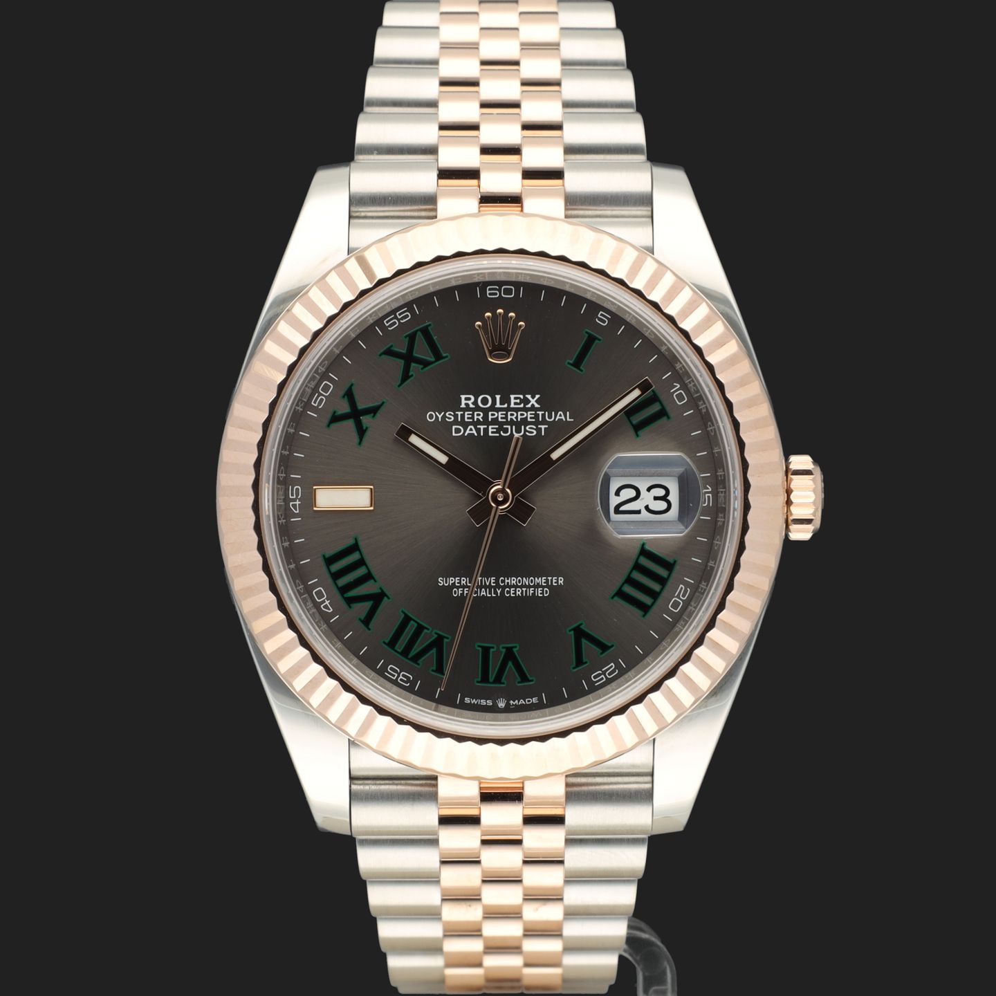 Rolex Datejust 41 126331 (2021) - Grey dial 41 mm Gold/Steel case (3/8)