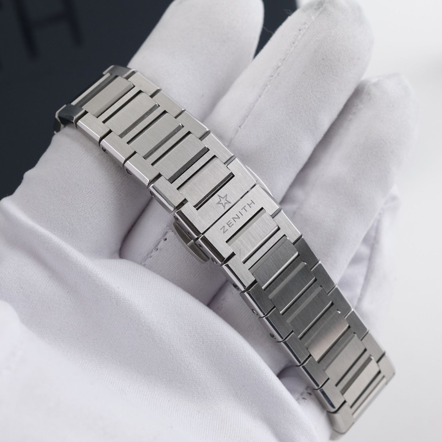 Zenith Defy Skyline 03.9300.3620/01.I001 - (8/8)