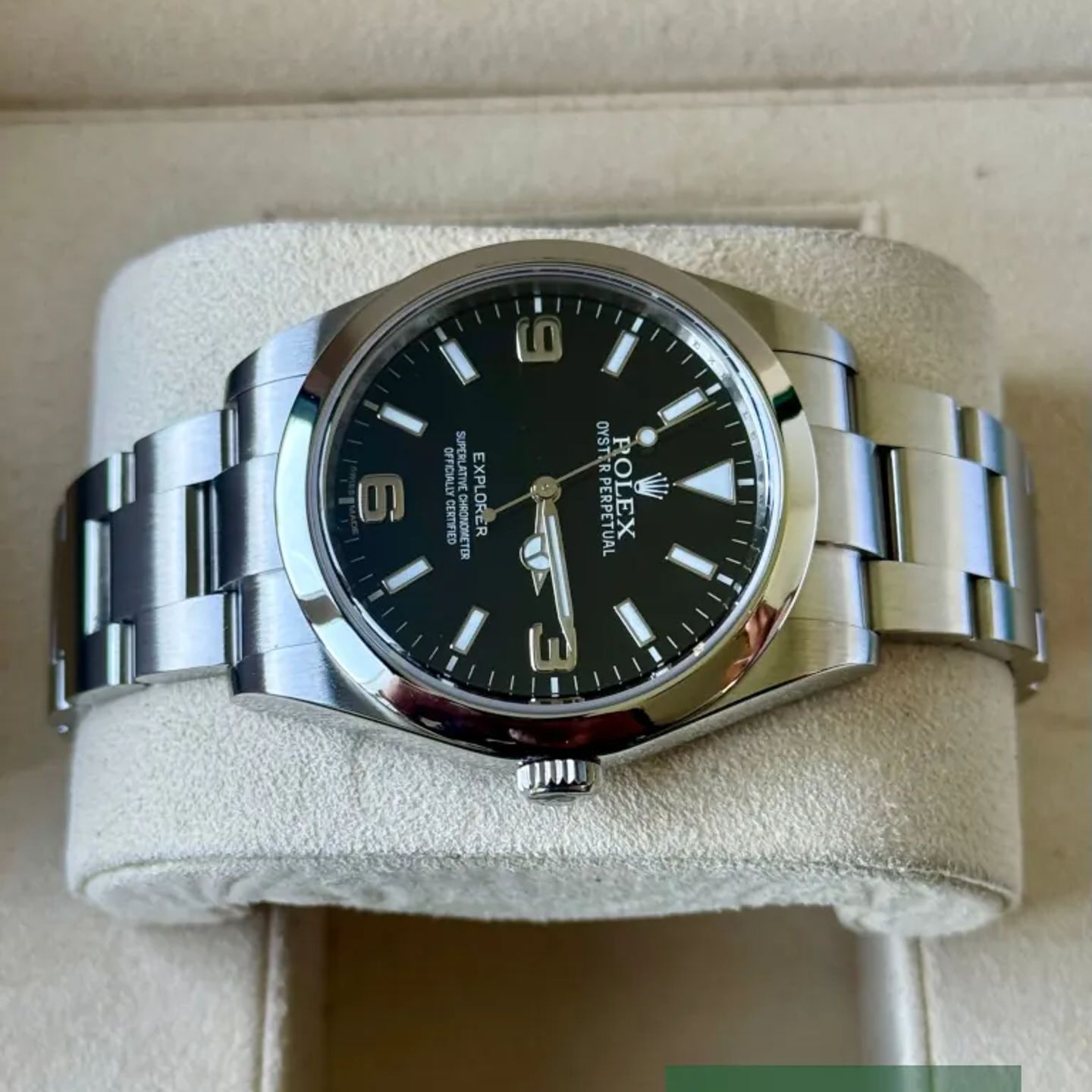 Rolex Explorer 214270 - (4/7)