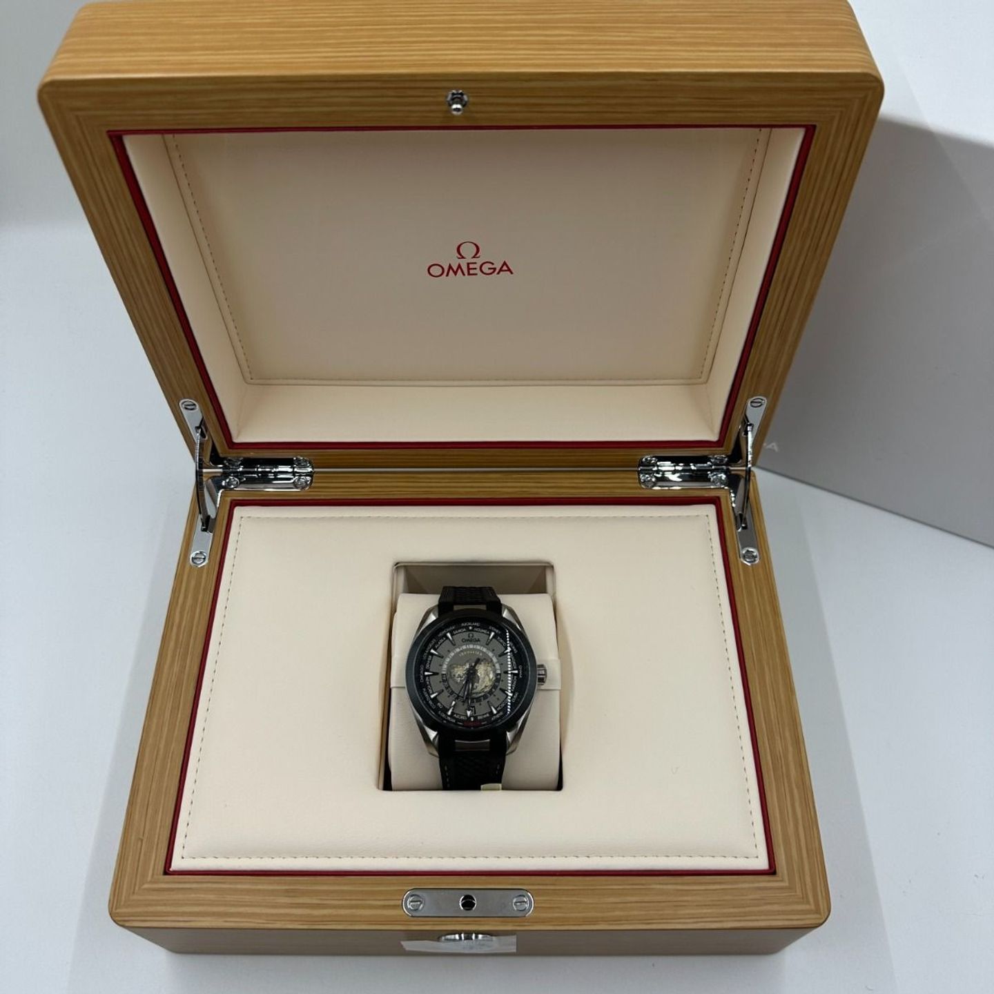 Omega Seamaster Aqua Terra 220.92.43.22.99.001 - (4/8)