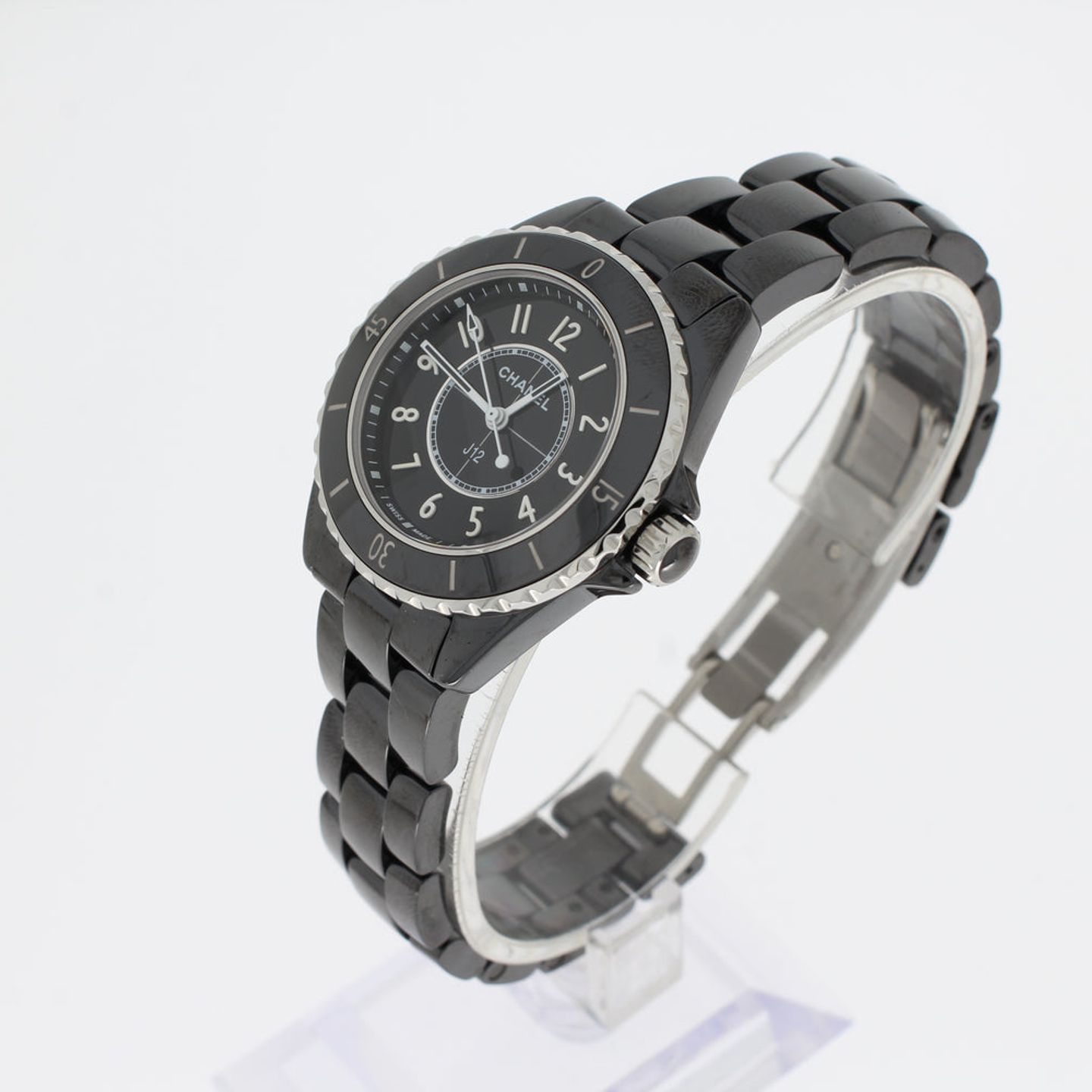 Chanel J12 H5695 (2024) - Black dial 33 mm Ceramic case (2/5)