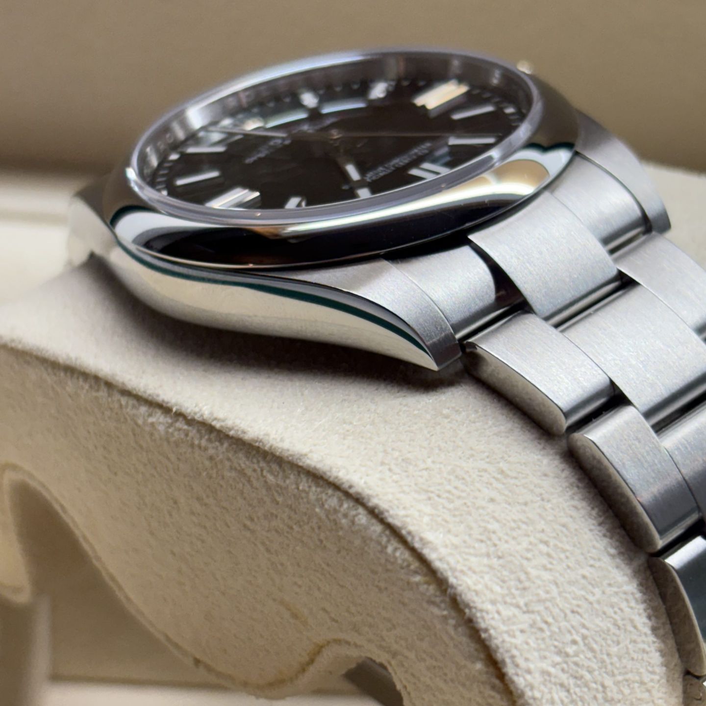 Rolex Oyster Perpetual 41 124300 (2026) - 41mm Staal (4/7)