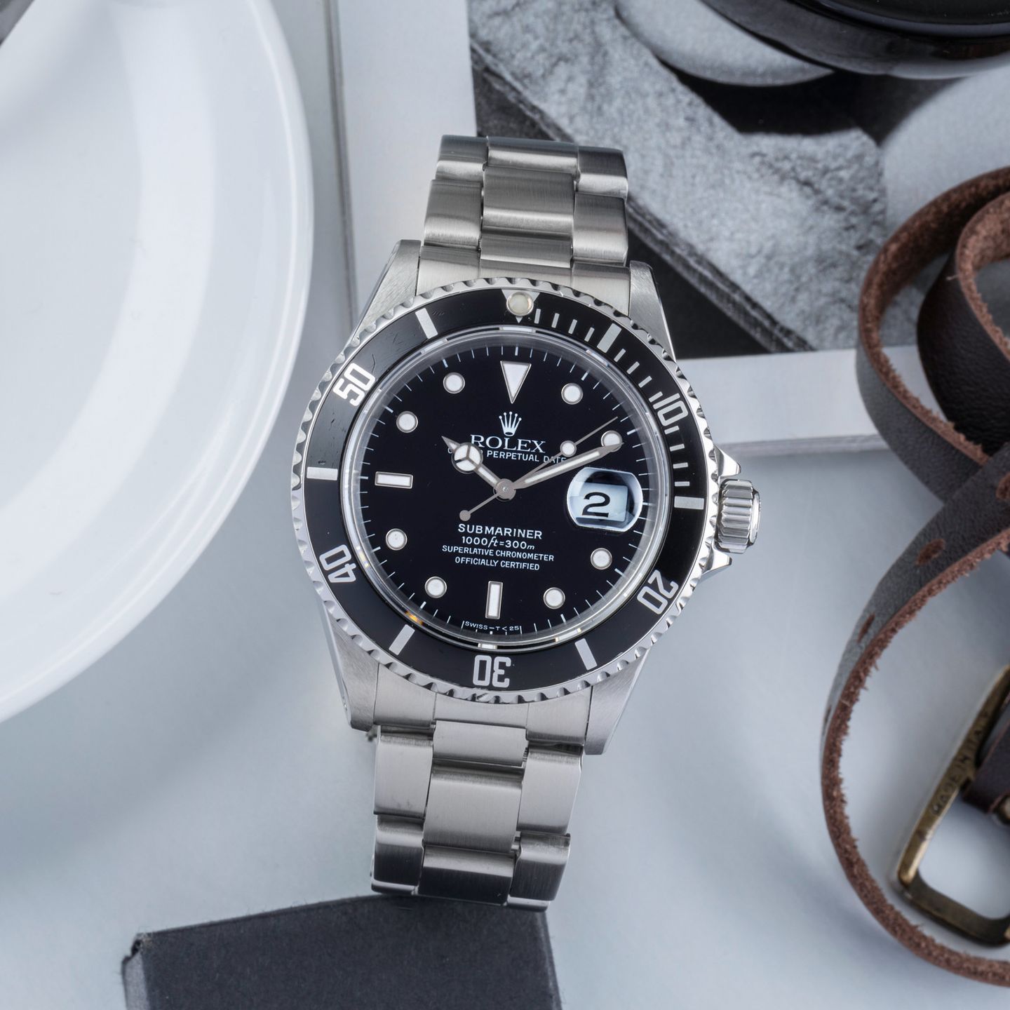 Rolex Submariner Date 16610 (Onbekend (willekeurig serienummer)) - Zwart wijzerplaat 40mm Staal (1/8)