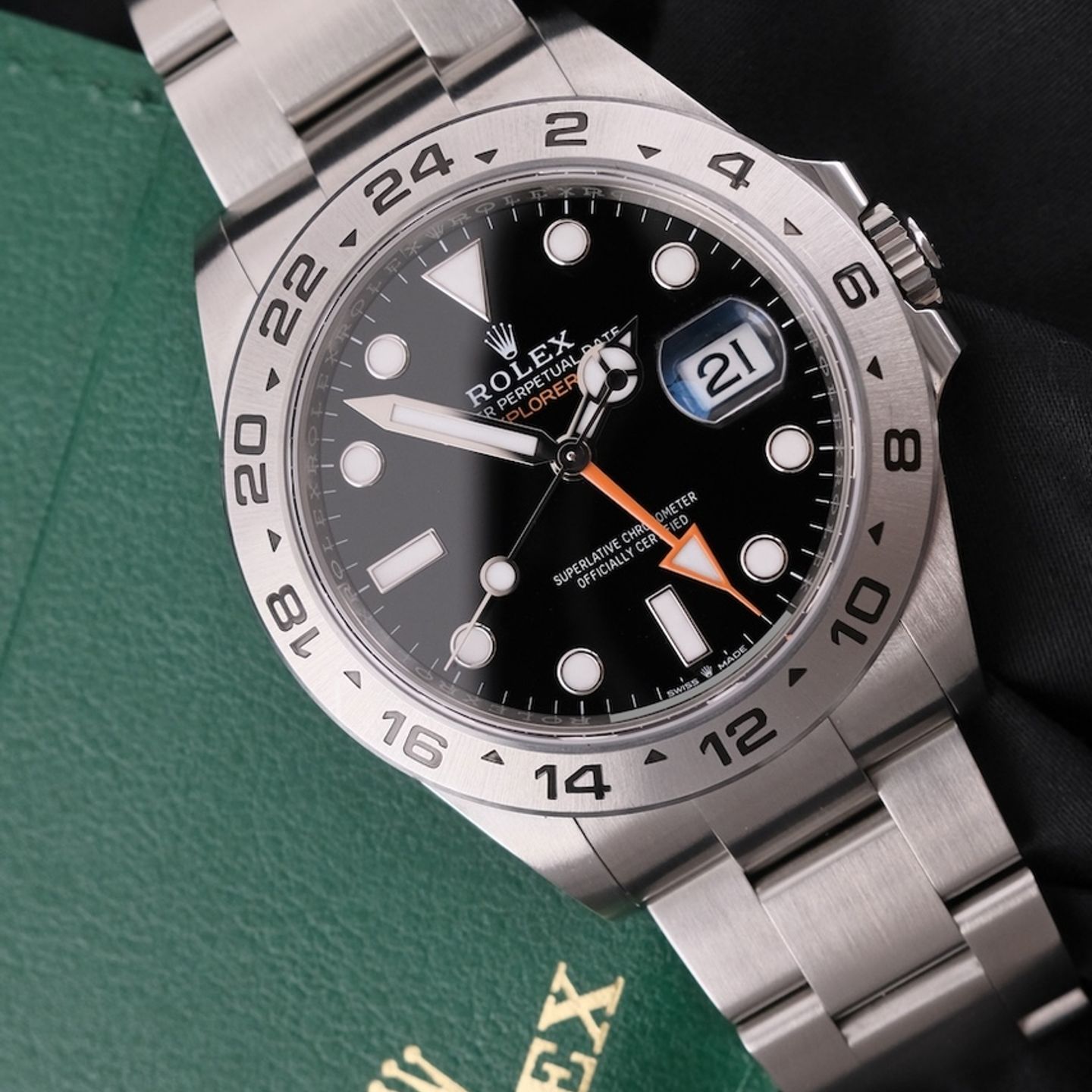 Rolex Explorer II 226570 - (5/8)