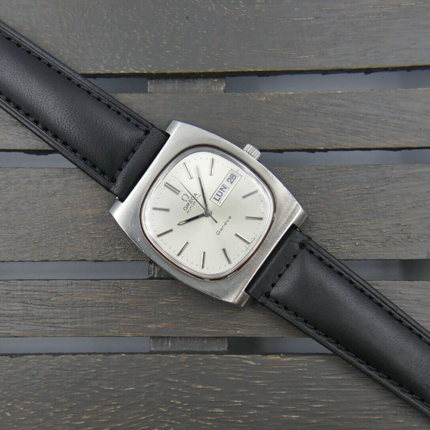 Omega Genève 166.0188 (Unknown (random serial)) - Silver dial 36 mm Unknown case (6/16)