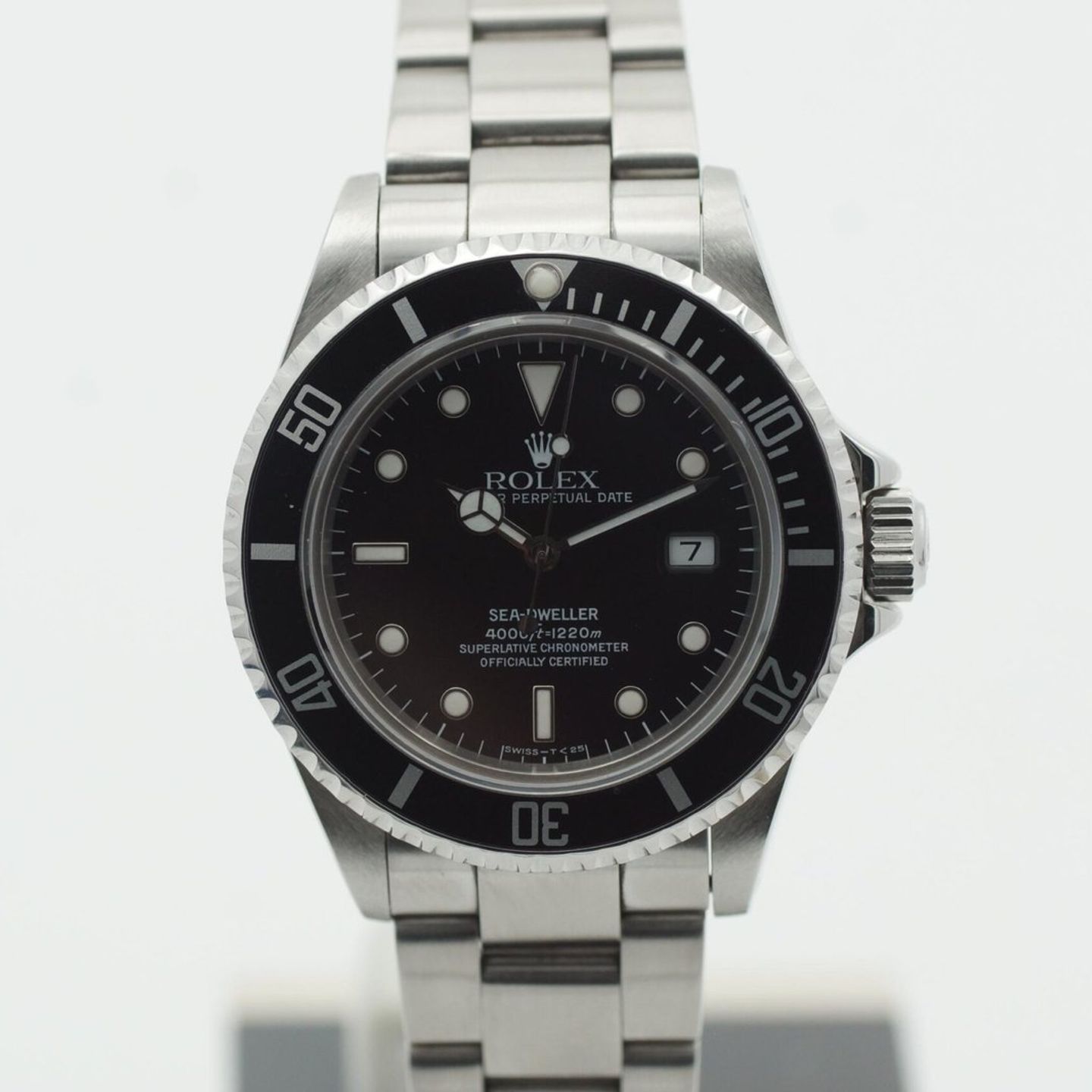 Rolex Sea-Dweller 4000 16600 (1997) - Zwart wijzerplaat 40mm Staal (2/8)