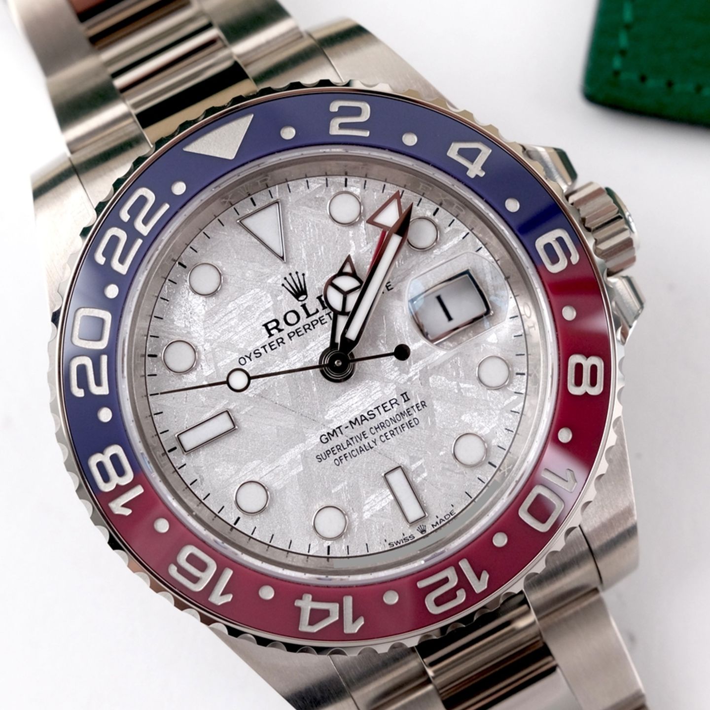 Rolex GMT-Master II 126719BLRO - (2/8)