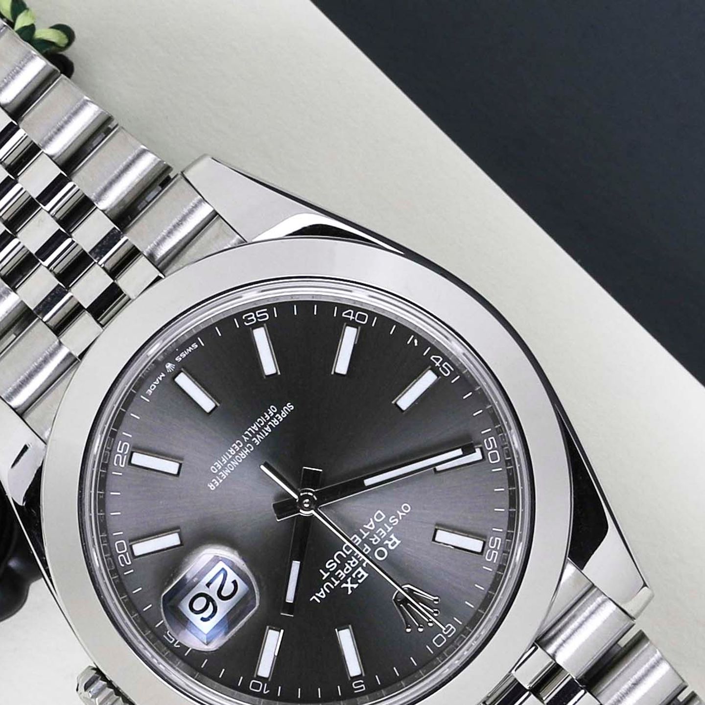 Rolex Datejust 41 126300 (2021) - Zwart wijzerplaat 41mm Staal (4/8)