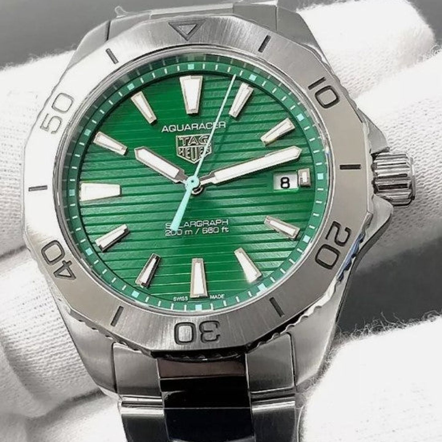 TAG Heuer Aquaracer WBP1115.BA0000 (2025) - Green dial 40 mm Steel case (1/1)