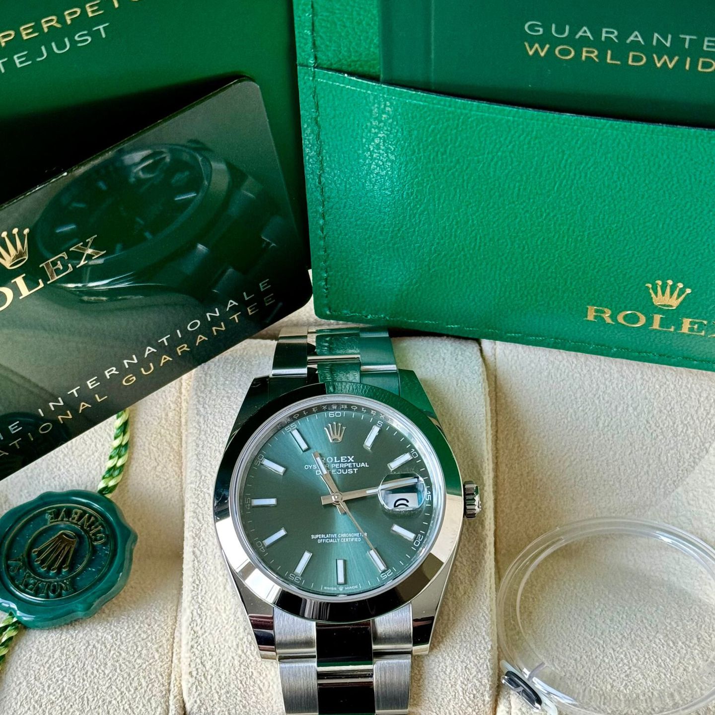 Rolex Datejust 41 126300 (2023) - Green dial 41 mm Steel case (7/7)