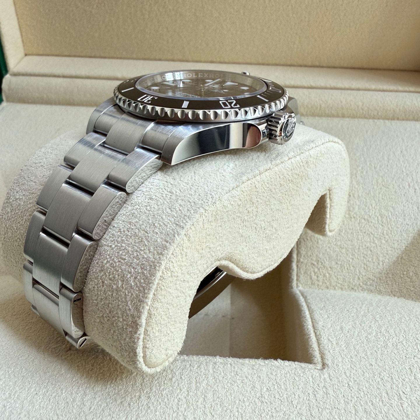 Rolex Submariner No Date 124060 - (3/7)