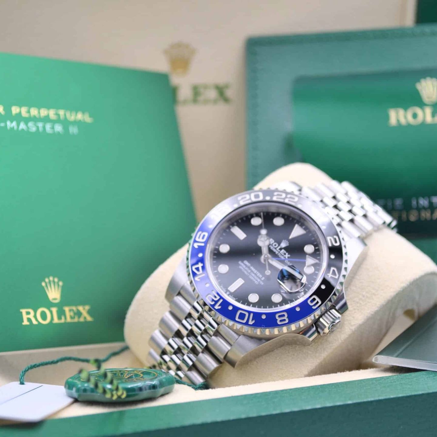 Rolex GMT-Master II 126710BLNR - (7/7)