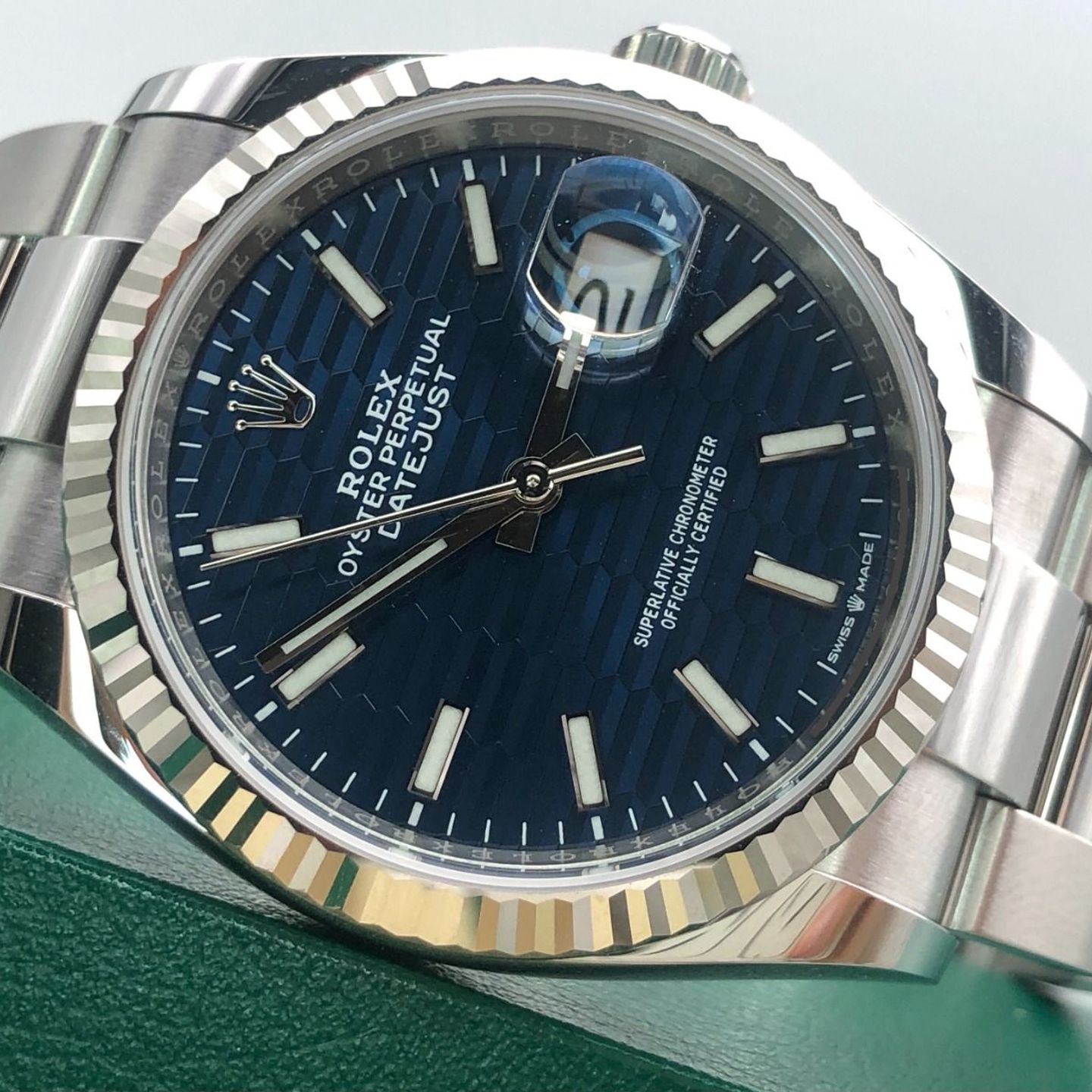 Rolex Datejust 36 126234 (2024) - Blue dial 36 mm Steel case (3/8)