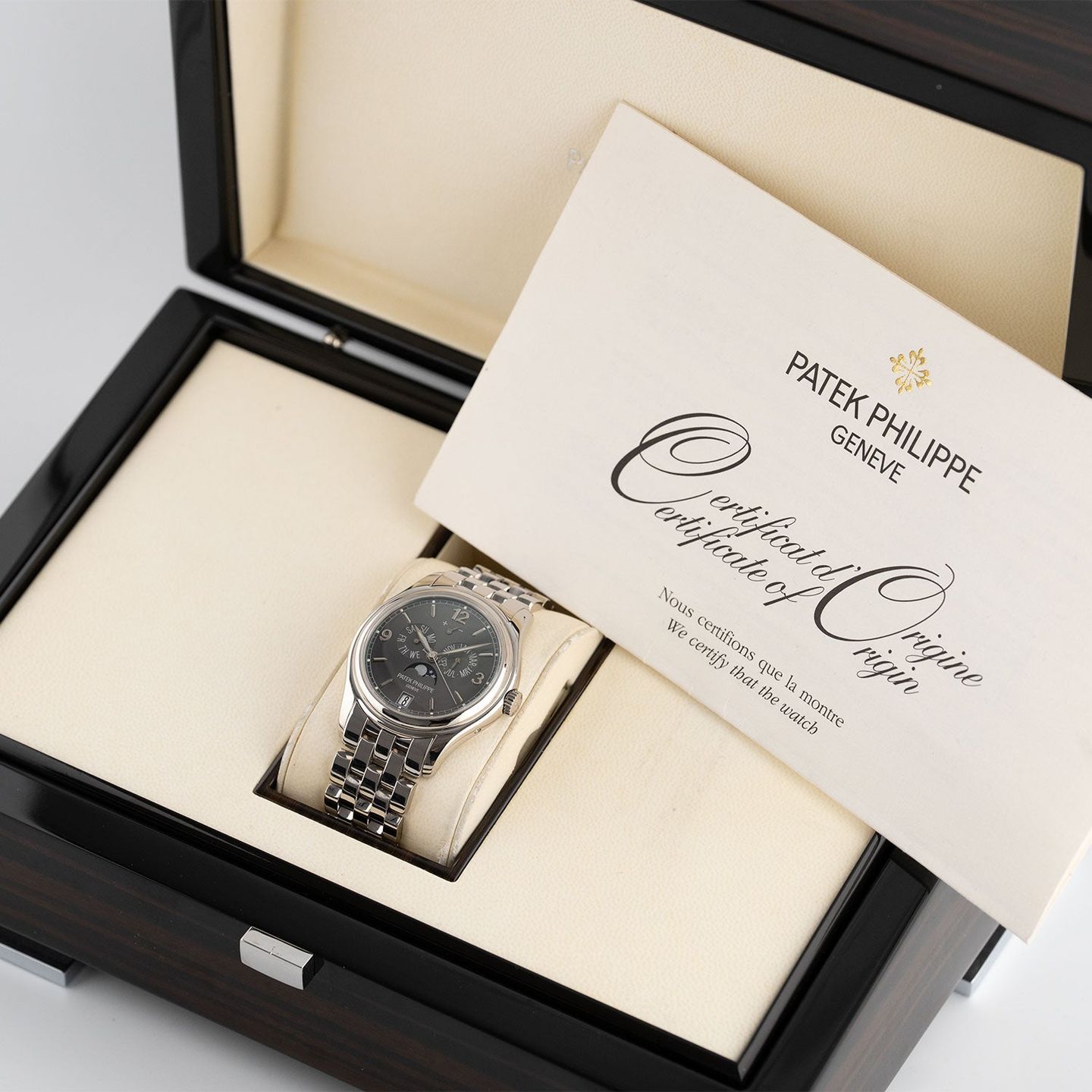 Patek Philippe Annual Calendar 5146/1G-010 - (7/7)