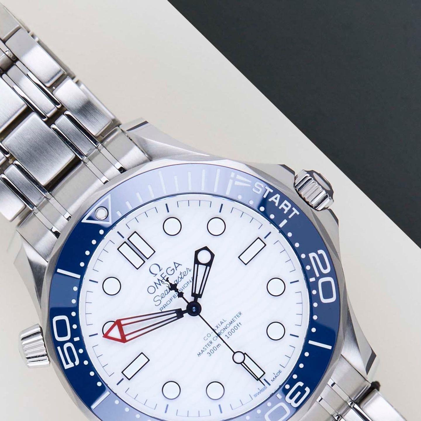 Omega Seamaster Diver 300 M 210.30.42.20.04.002 - (3/8)